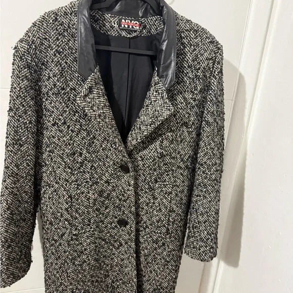 Vintage New York Girl Women's Black and Gray Tweed Coat , Size 8 - Picture 5 of 5